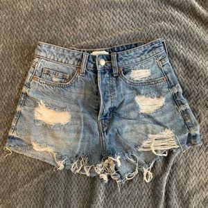 Distressed shorts